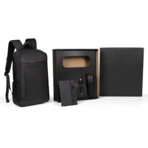 Kit Mochila, Copo, Caderno E